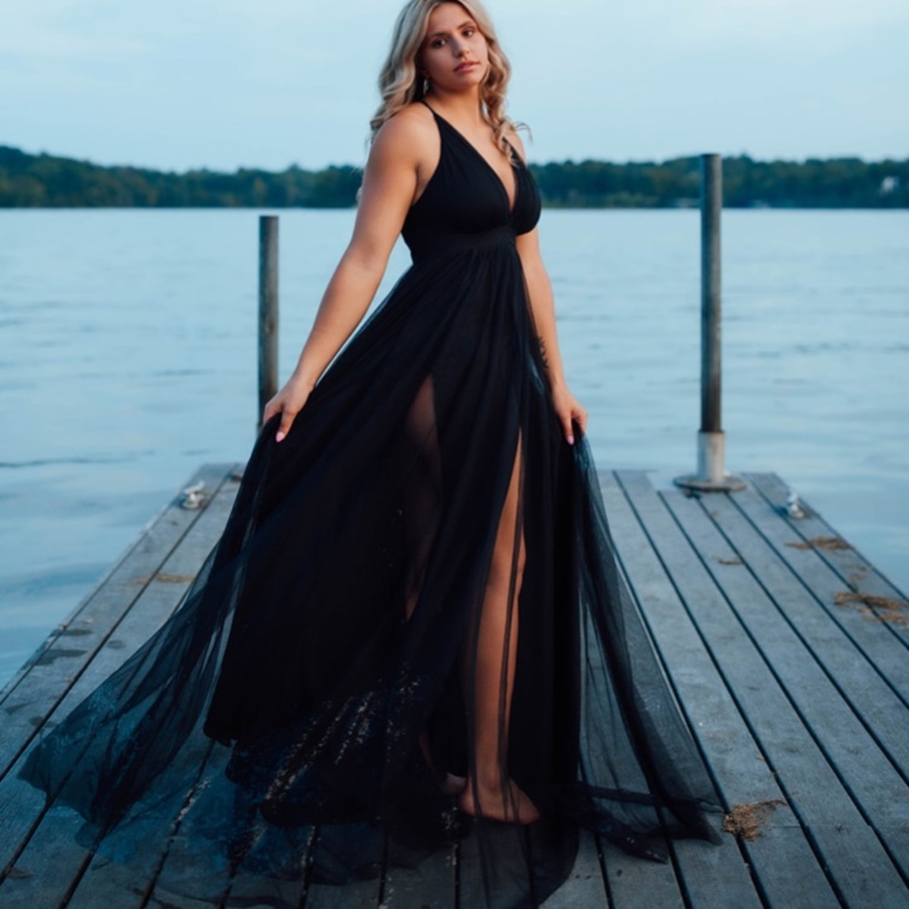 Elegant Black Evening Gown